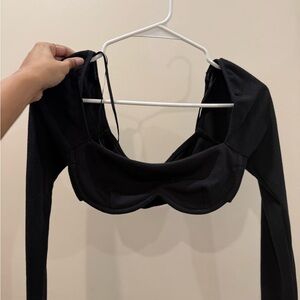 PRINCESS POLLY Black Long Sleeve Crop Top